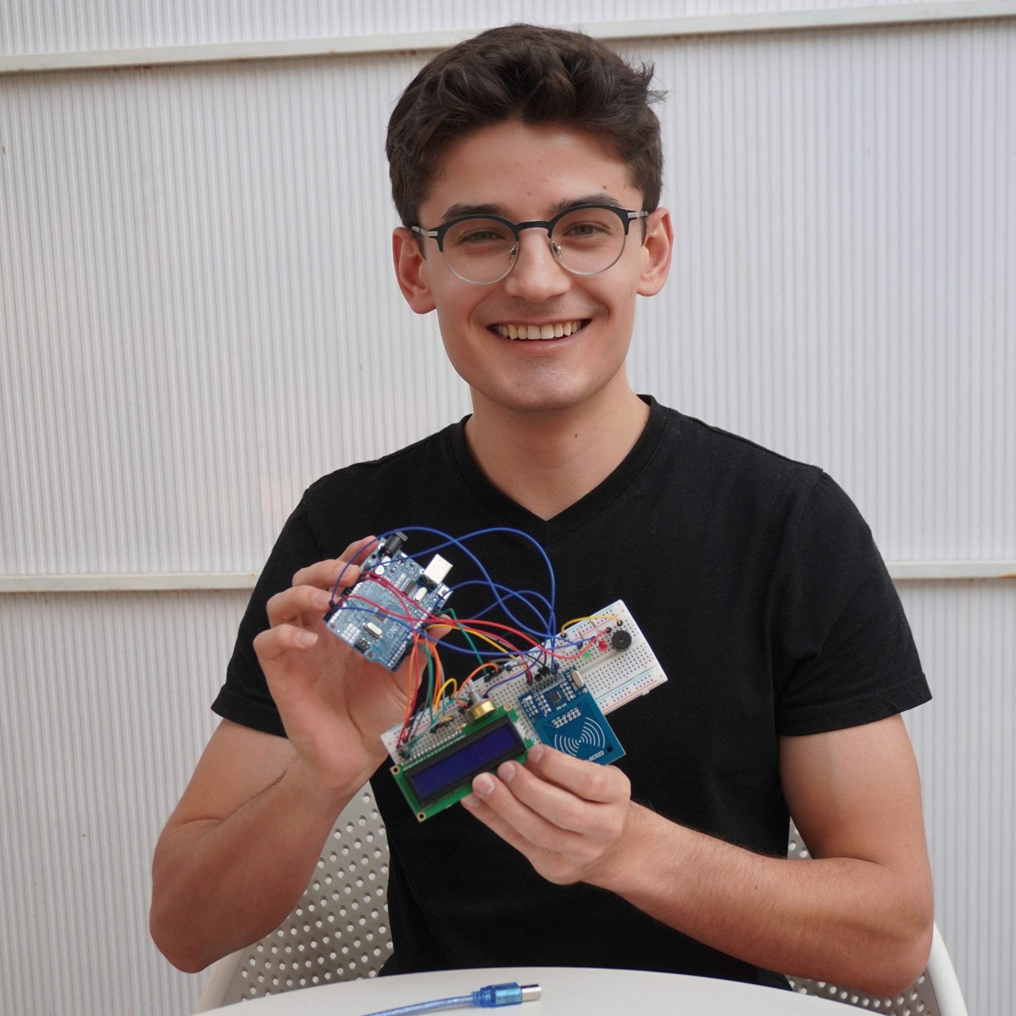 TechToast Academy: 25-Week Learn-and-Build Program